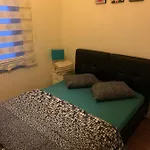 Victor Et Hugo Apartament